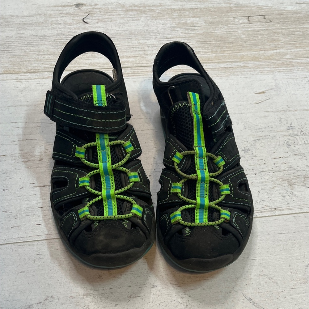 Wonder Nation Boys Sandals Size 13